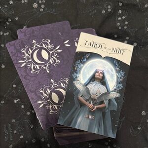 Tarot de la Nuit Deck